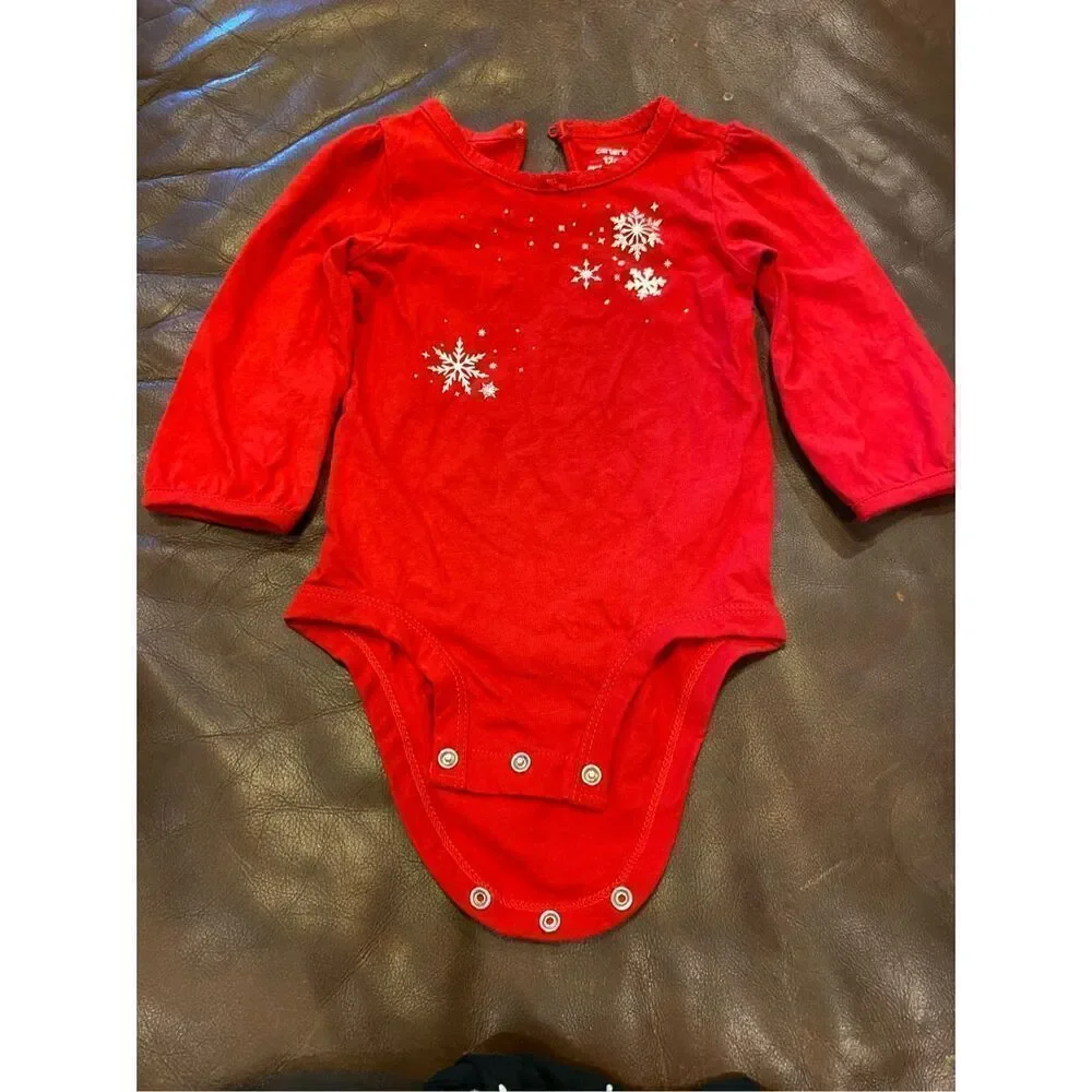 ✅Carter’s red and black snowflake outfit. Christmas winter festive size 12 month
